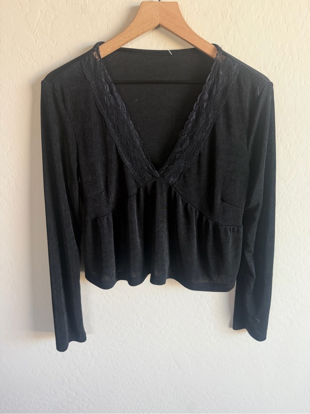 Black Lace Trim Stretchy Women’s Top L Whimsigoth Goth Witchy Y2K 90s
